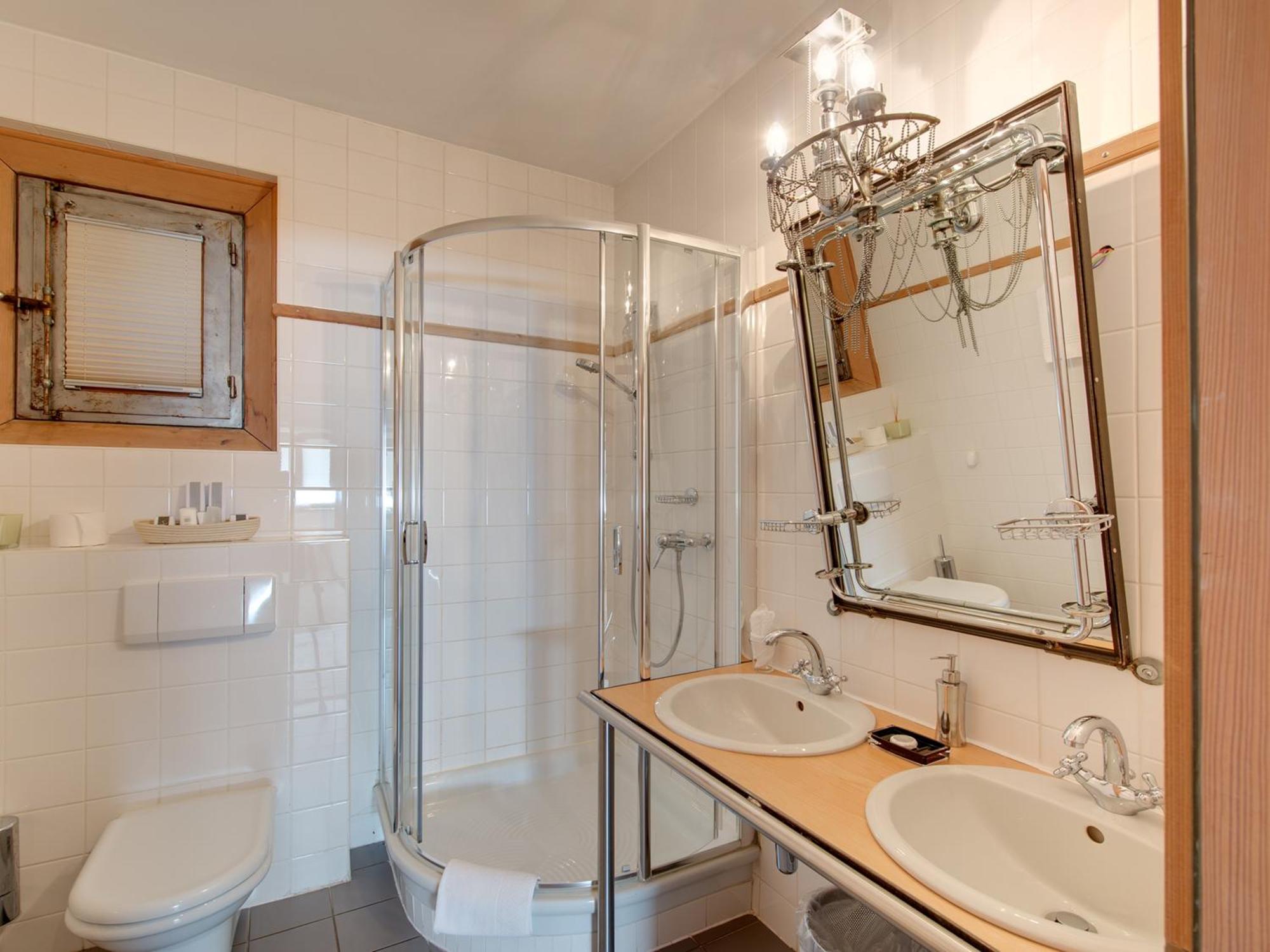 Backstage Hotel Serviced Apartments เซอร์แมท ภายนอก รูปภาพ